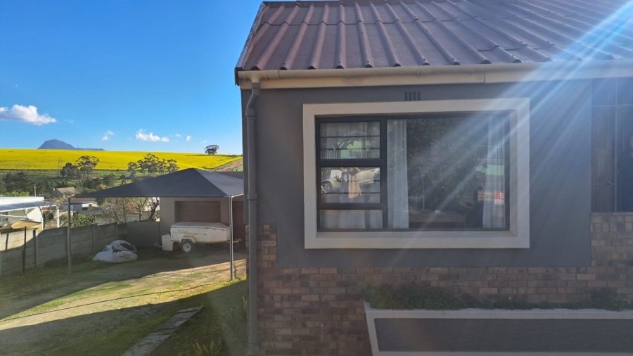 4 Bedroom Property for Sale in Caledon Western Cape